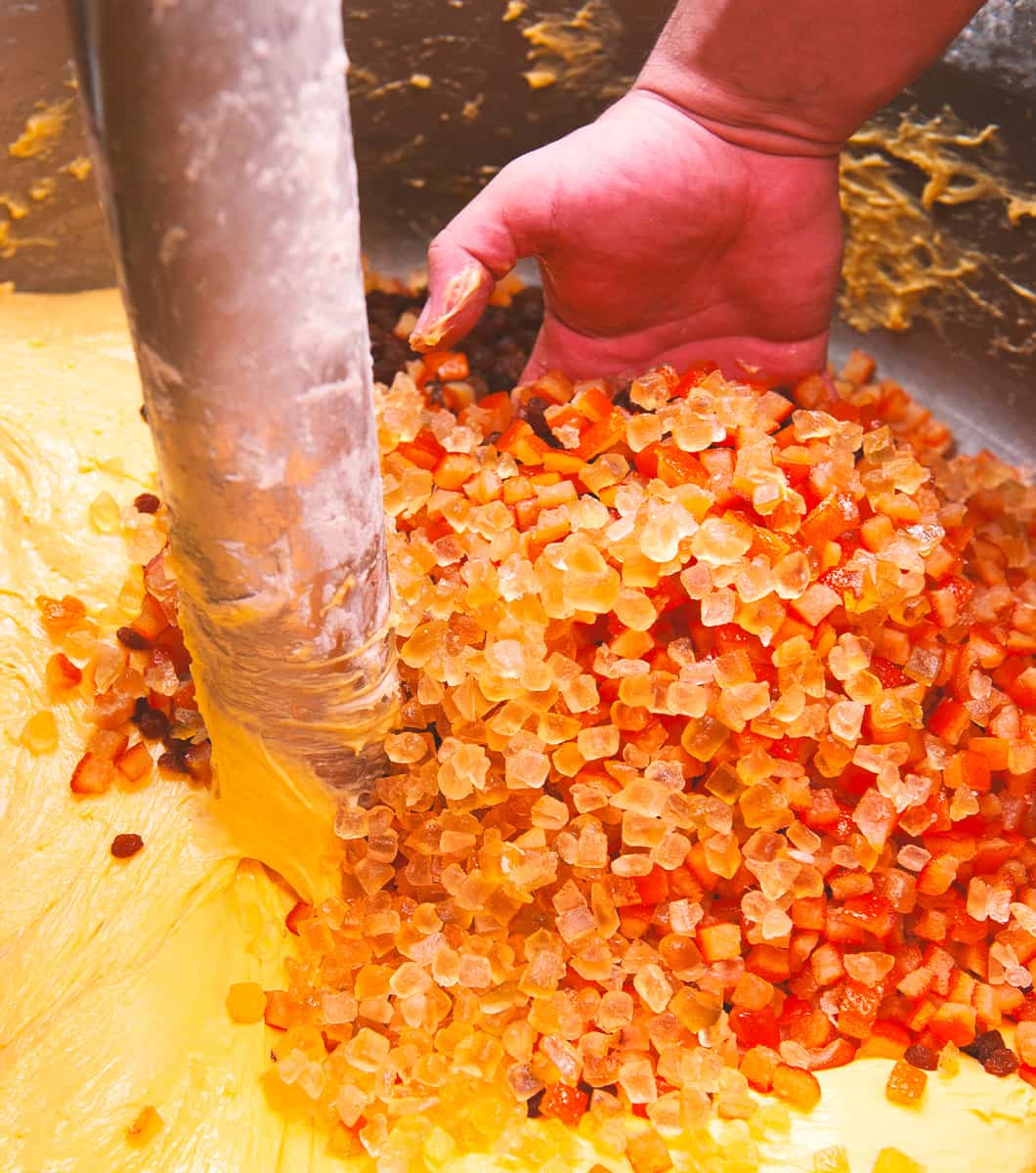 Classic or without candied peel: delicious nonetheless