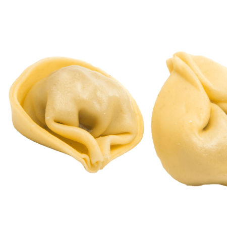 Pasta fresca ripiena isolated